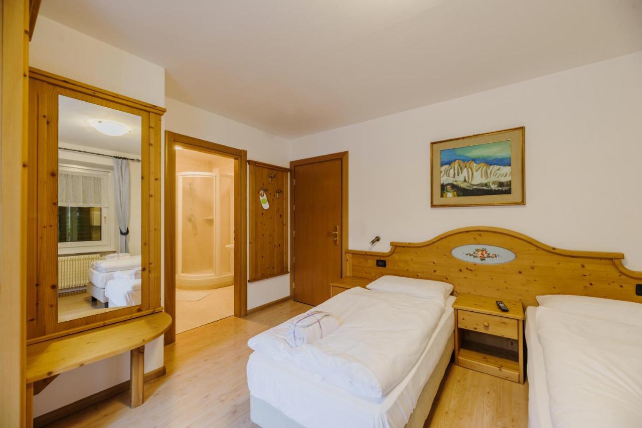 Hotel Rosa Wellness & Spa فيغو دي فاسا المظهر الخارجي الصورة